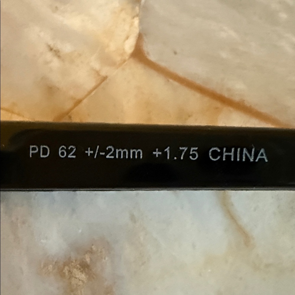 Black Rectangular Eyeglasses - image 7